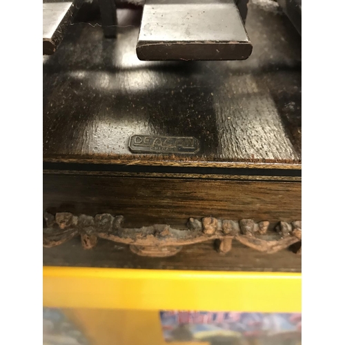 459 - Vintage heavy Deagan of Chicago xylophone