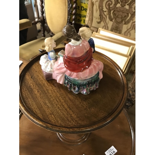 762 - Royal Doulton Bedtime Story figure