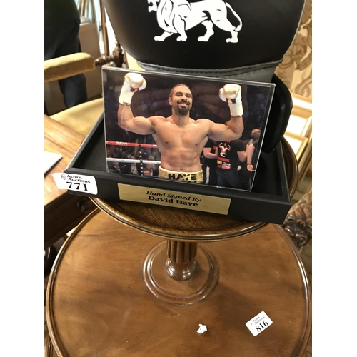 771 - Autographed David Haye Lonsdale boxing glove on display with cert