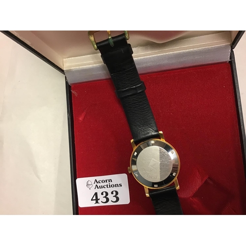 433 - Zenith wrist watch - CLOCKS AND WATCHES ARE NOT TESTED - BOX FOR DISPLAY ONLY