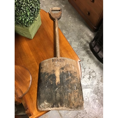 77 - Large vintage grain shovel - COLLECTION ONLY