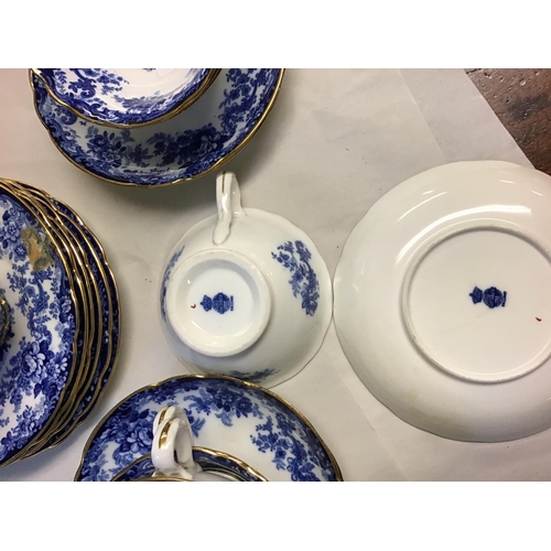 407 - Qty of Minton vintage blue and white china