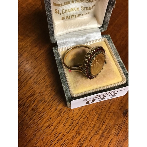 33 - Size M 9ct Gold ring set Garnets with 22 ct gold Mexican coin in the centre - BOX FOR DISPLAY ONLY