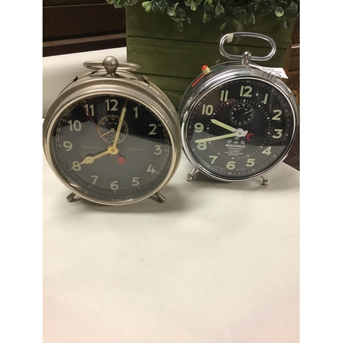 265 - 2 x Nice large vintage alarm clocks - CLOCKS AND WATCHES ARE NOT TESTED