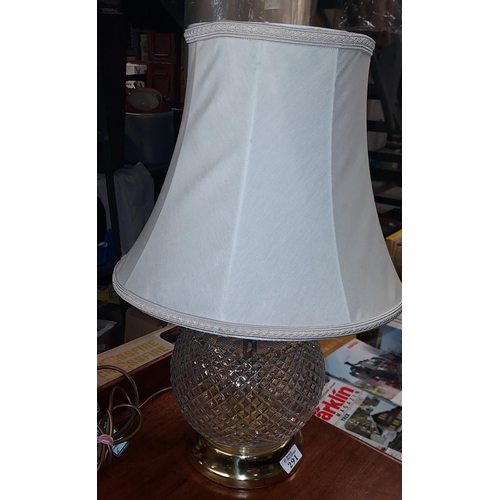 291 - Large glass and brass table lamp with shade. PAT tested to Aug 21 - COLLECTION ONLY