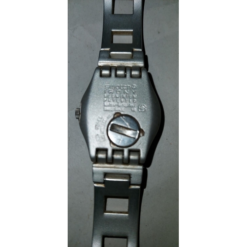 606 - Ladies Swatch watch - WATCHES AND CLOCKS ARE NOT TESTED