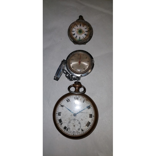 622 - 13 x Various pocket watches in various conditions inc Ingersoll, Vacation etc - WATCHES AND CLOCKS A... 