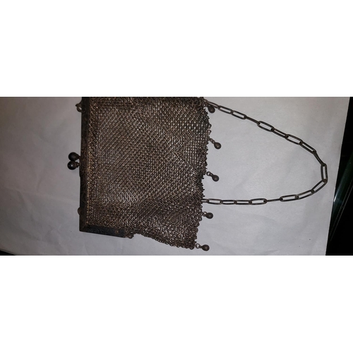 623 - 3 x Metal chain mail vintage purses