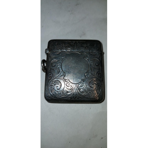 634 - Silver vesta case