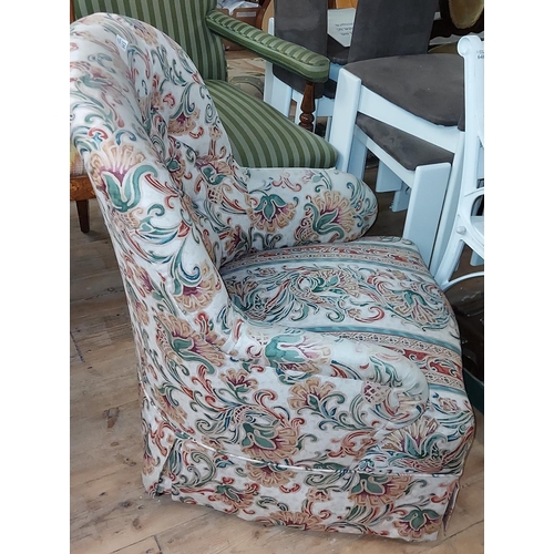 643 - Nice upholstered vintage armchair