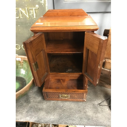 594 - Lovely vintage smokers cabinet