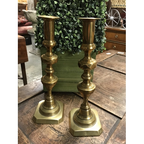 638 - 2 x Brass candlesticks