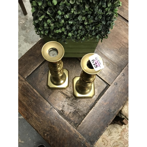 638 - 2 x Brass candlesticks