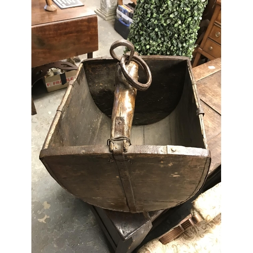 640 - Early well bucket