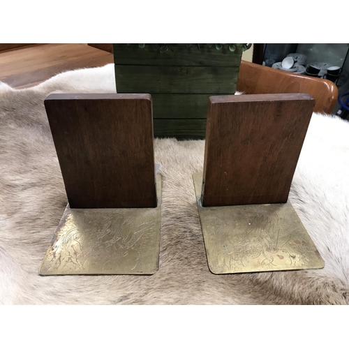 790 - Pair of very nice vintage wood & brass book-ends