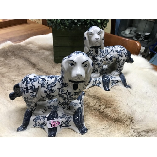 791A - Pair of blue & white oriental dog figures