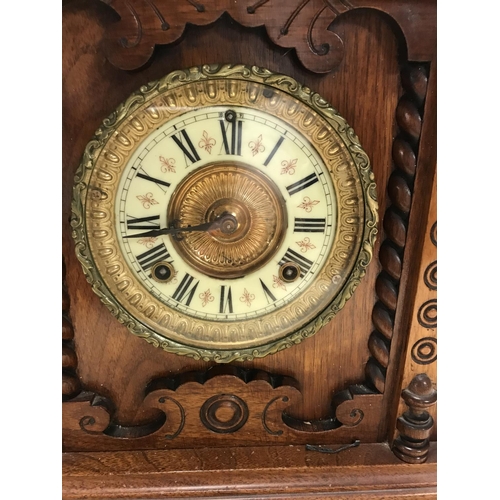 799 - Beautiful large ornate Ansonia of New York USA mantle clock with key. - CLOCKS ARE NOT TESTING - COL... 