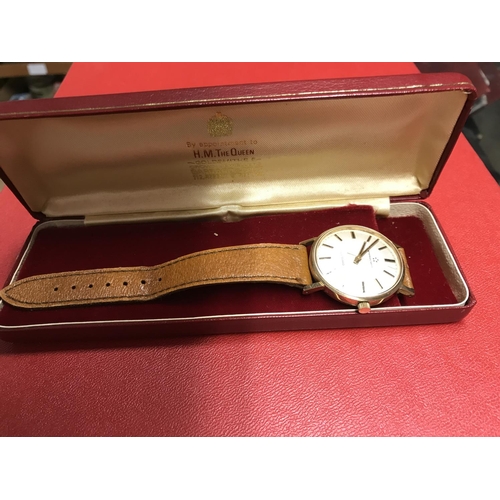 855A - 9ct Gold vintage Garrard wrist watch. Presented by FORD for service years. In original FORD/Garrard ... 