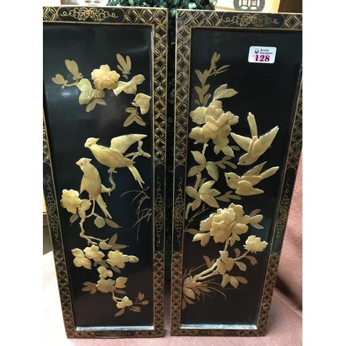 128 - Beautiful pair of ornate chinese lacquered panels set mother of pearl