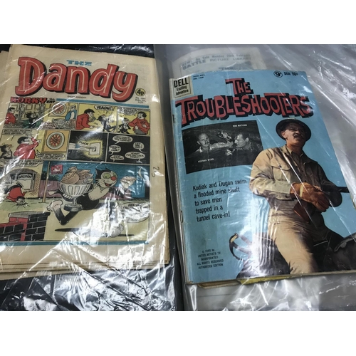 202 - Folder of assorted vintage comics