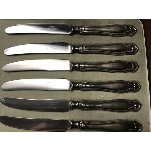 72 - Cased set of vintage Fattorini & Sons butter knives with silver handles