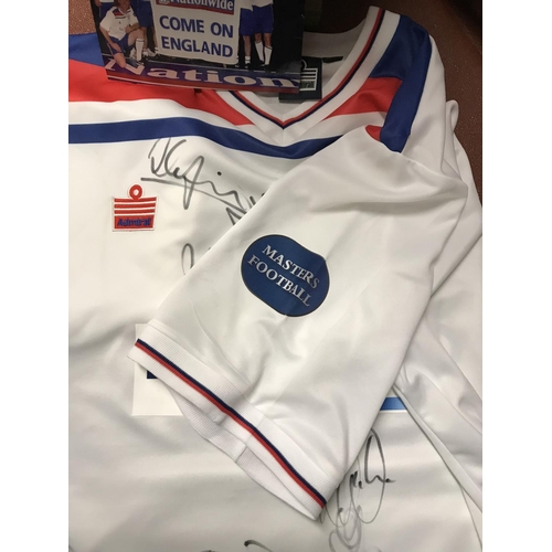 87 - Signed England Home Nations 2007 football shirt