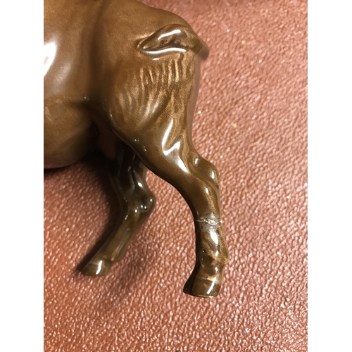 87 - Beswick Buffalo - Repair to leg