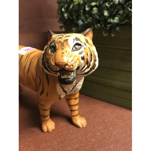 97 - Large Beswick tiger