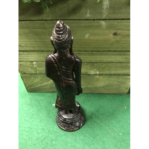 433 - EARLY METAL DEITY FIGURE