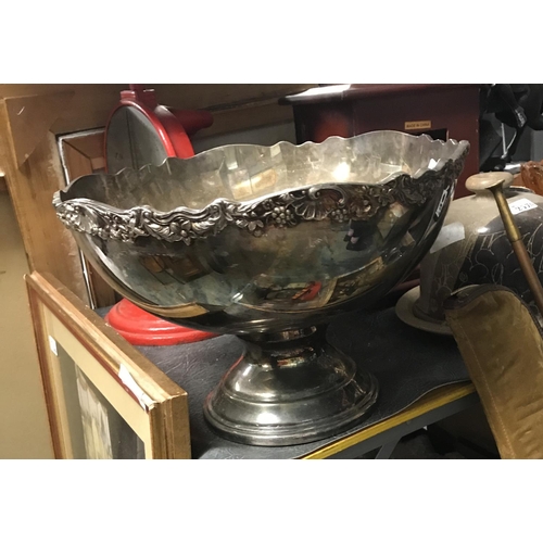 257 - LARGE PLATED PUNCH BOWL WITH CUPS 15