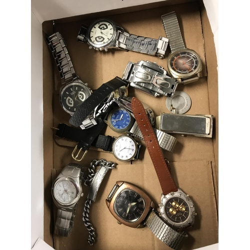 122 - BOX OF MIXED WATCHES & SMALL CLOCKS - CLOCKS & WATCHES ARE NOT TESTED