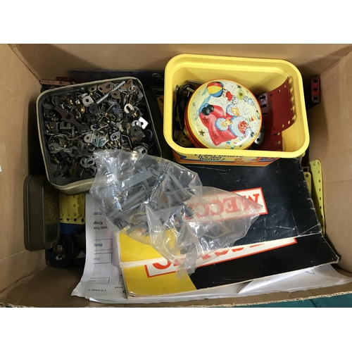 222A - SMALL BOX OF MECCANO