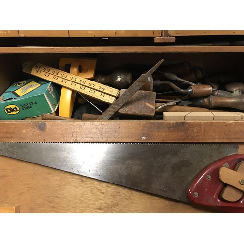 243 - HEAVY VINTAGE CARPENTERS TOOL BOX WITH LARGE QTY OF TOOLS INSIDE - COLLECTION ONLY