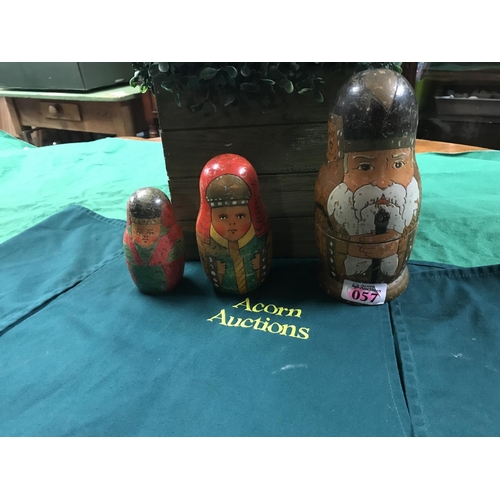 57 - SET OF RUSSIAN DOLLS