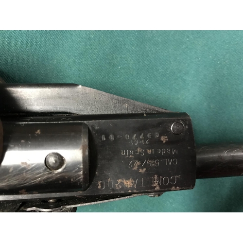 154 - Vintage .22 Air rifle with safety catch & pellets