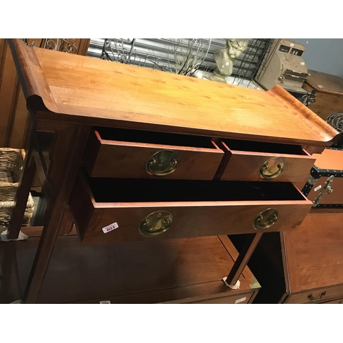 21 - Lovely 3 drawer oriental style hall table with brass fittings - Measures 43