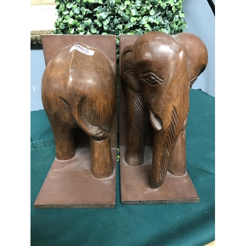 290 - Lovely pair of vintage carved wooden elephant book ends