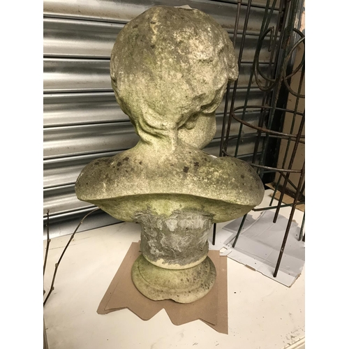 31 - Lovely stone garden bust standing 18