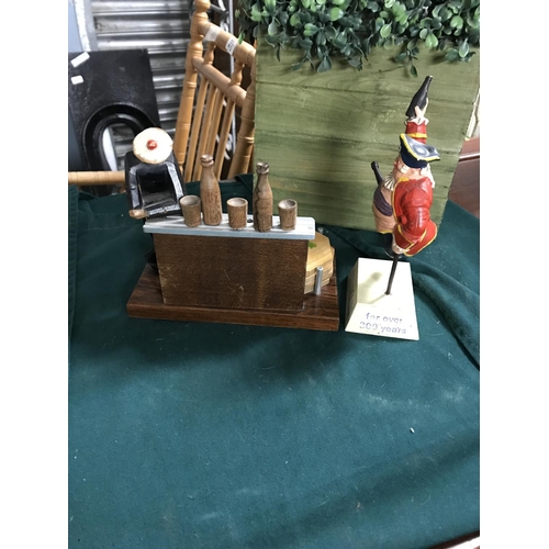 421 - Lovely vintage wooden bar set with coasters and vintage Trumans bar advertising beer figure