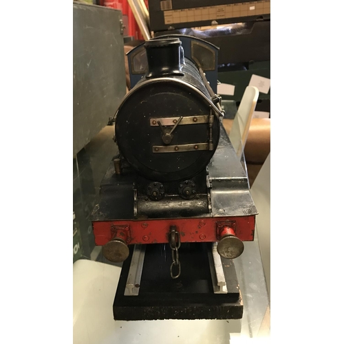 3B - LARGE METAL CASED WORKING STEAM MODEL OF AN LNER 1440 TRAIN 1926 - EASURES 90CMS - COLLECTION ONLY O... 