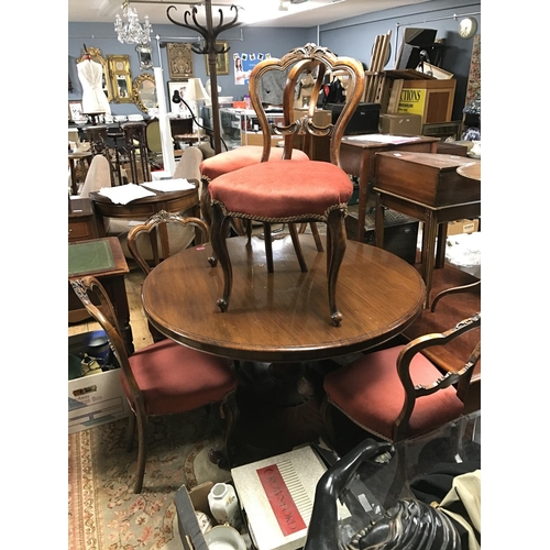 751 - EARLY CIRCFULAR DINING TABLE WITH LARGE ORNATE PEDESTAL BASE & 6 X CHAIRS - 1100 CMS D - COLLECTION ... 