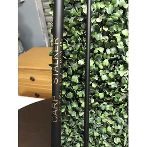 42 - CASED 2 PEICE 2.4M CARP STALKER FISHING ROD