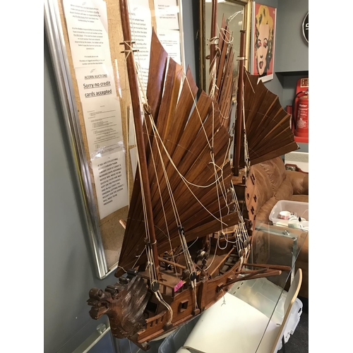 LARGE DETAILED HAND BUILT MODEL OF A CHINES JUNK - SOME SMALL DAMAGE ...
