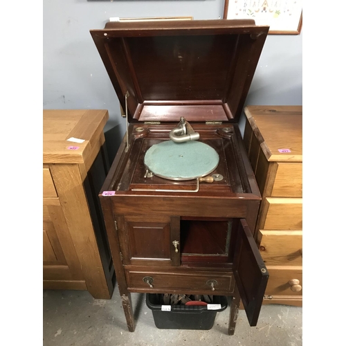 26 - EARLY WIND UP GRAMMOPHONE IN CABINET - COLLECTION ONLY OR ARRANGE OWN COURIER