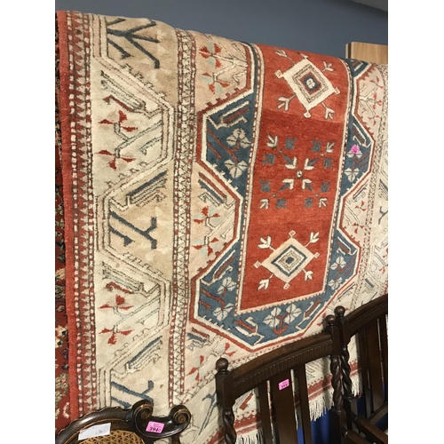 780 - PATTERNED RUG - 120CMS X 170CMS - COLLECTION ONLY OR ARRANGE OWN COURIER