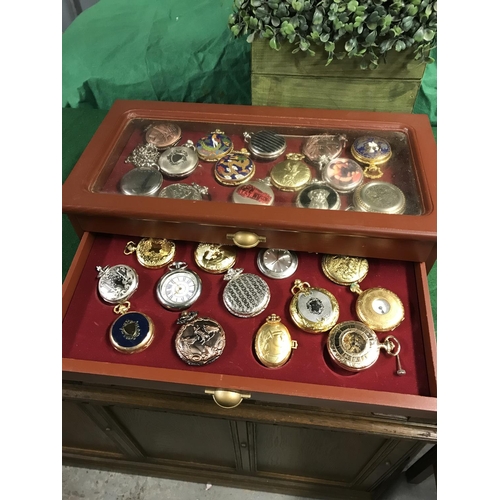 112 - LOVELY DISPLAY CASE WITH 41 X ASSORTED GENTS WRIST WATCHES - WATCHES AND CLOCKS ARE NOT TESTED