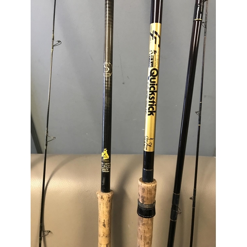 51 - VINTAGE 3 PEICE FISHING ROD