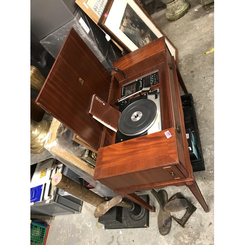 342 - LOVELY VINTAGE GARRARD RADIOGRAM WITH GARRARD SP25 DECK MARK 1V DYNOTRON 74 RADIO IN A FEATHERED MAH... 