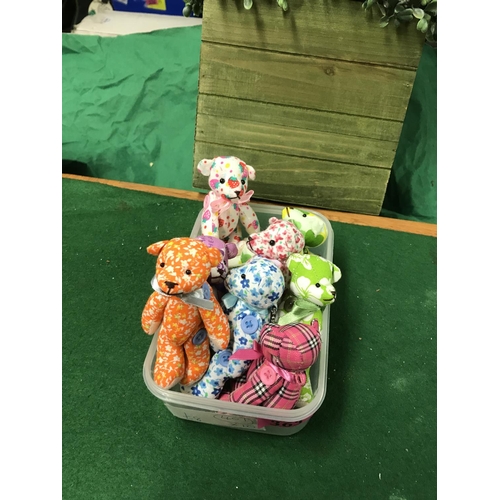 363 - 10 X ASSORTED SMALL TEDDY BEARS - CAN BE USED AS KEY RINGS