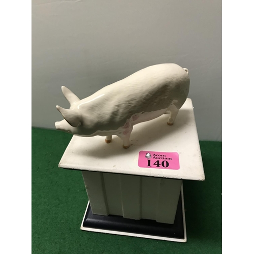 140 - BESWICK PIG 